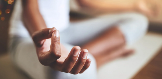 4 Surprising Hints & Tricks to Manage BV Naturally (And Feel Confident Again)