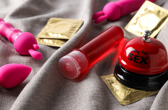 The Lube Lowdown: Why Your Lube Choice is a Direct Line to Your Vaginal Health